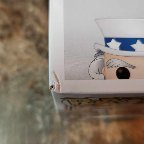 Funko Pop Uncle Sam Target Exclusive 12 w/ soft protector (small corner ding) - Picture 7 of 7
